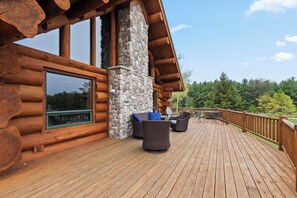 Terrace/patio - Log Cabin w/ Private Pickleball Court in Fish Creek! (Fish Creek)