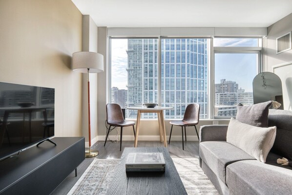 Téléviseur, chaîne audio