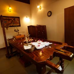 Couples treatment room(s), hot tub, steam room, body treatments, facials