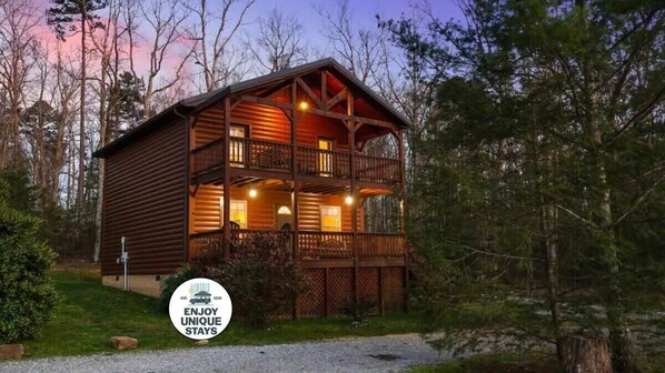 Exterior - Sweet Seclusion at Cabins in the Clouds! (Rising Fawn)