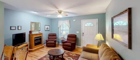 TV, fireplace, offices