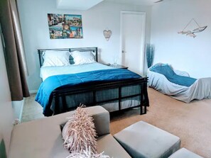 2 間睡房、可攜式嬰兒床、免費 Wi-Fi、床單