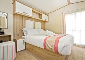 2 bedrooms