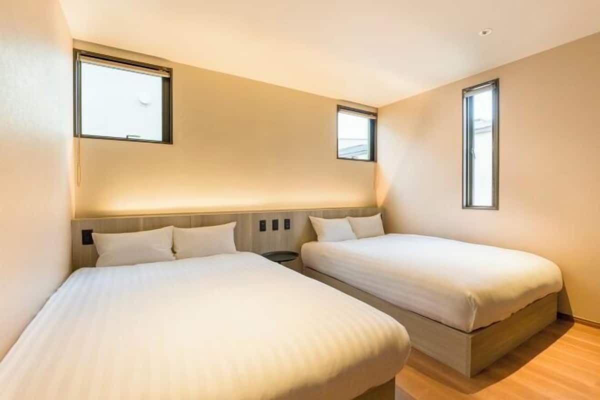 2 bedrooms, blackout curtains, free WiFi, bed sheets