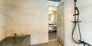 [No pets allowed] VILLA C, Non Smoking | Bathroom - Rakuten STAY VILLA Kamogawa (Kamogawa)