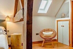 8 chambres, bureau, fer et planche à repasser, Wi-Fi