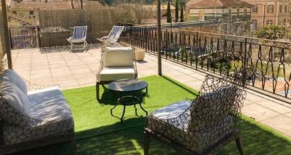 Two-bedroom apartment in the heart of Vaison la Romaine