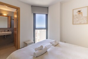 2 Schlafzimmer, Bügeleisen/Bügelbrett, Reisekinderbett, WLAN