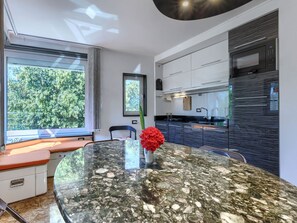 Fridge, microwave, dishwasher, toaster