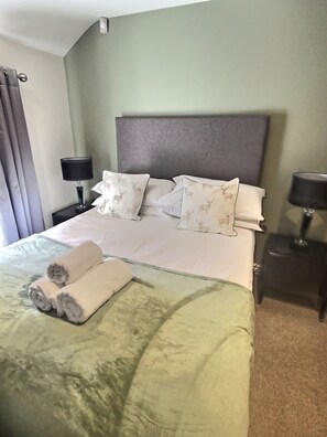 2 sovrum, strykjärn/strykbräda, gratis wi-fi och sängkläder