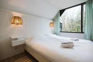 2 slaapkamers, een strijkplank/strijkijzer, wifi