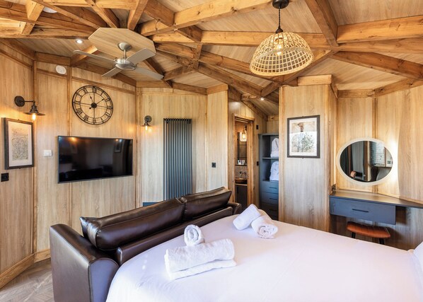 1 bedroom, free WiFi - Tissington Treehouses (Ashbourne)