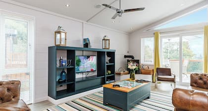 Brunel Premier Elegance Lodge 3