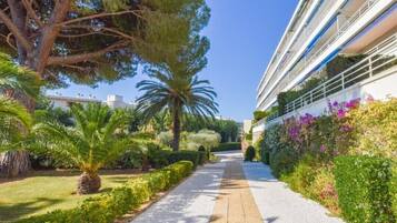 Jardines del alojamiento