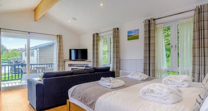 1 bedroom accommodation in Newton Saint Loe, Nr Bath