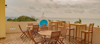 One The Island, Naifaru, Maldives