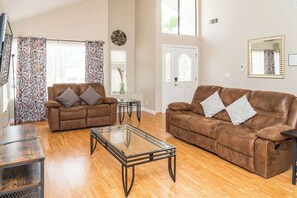 Televisie en een kantoor