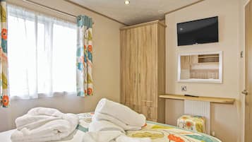 2 bedrooms