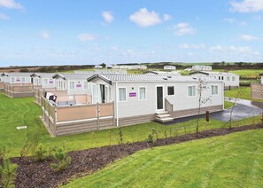 Exterior - 2 bedroom accommodation in Newquay (Newquay)