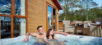 Glastonbury Lodge Premier