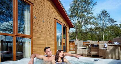 Glastonbury Lodge Premier