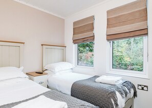 4 chambres, accès Internet