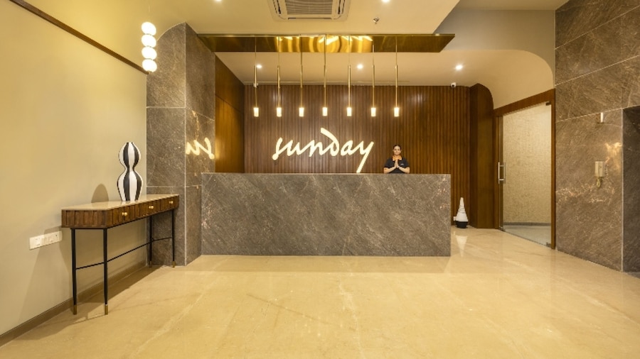 Sunday Hotel Vadodara