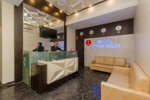 Reception - Seven Hills Inn (Mumbai)