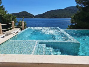Piscina externa