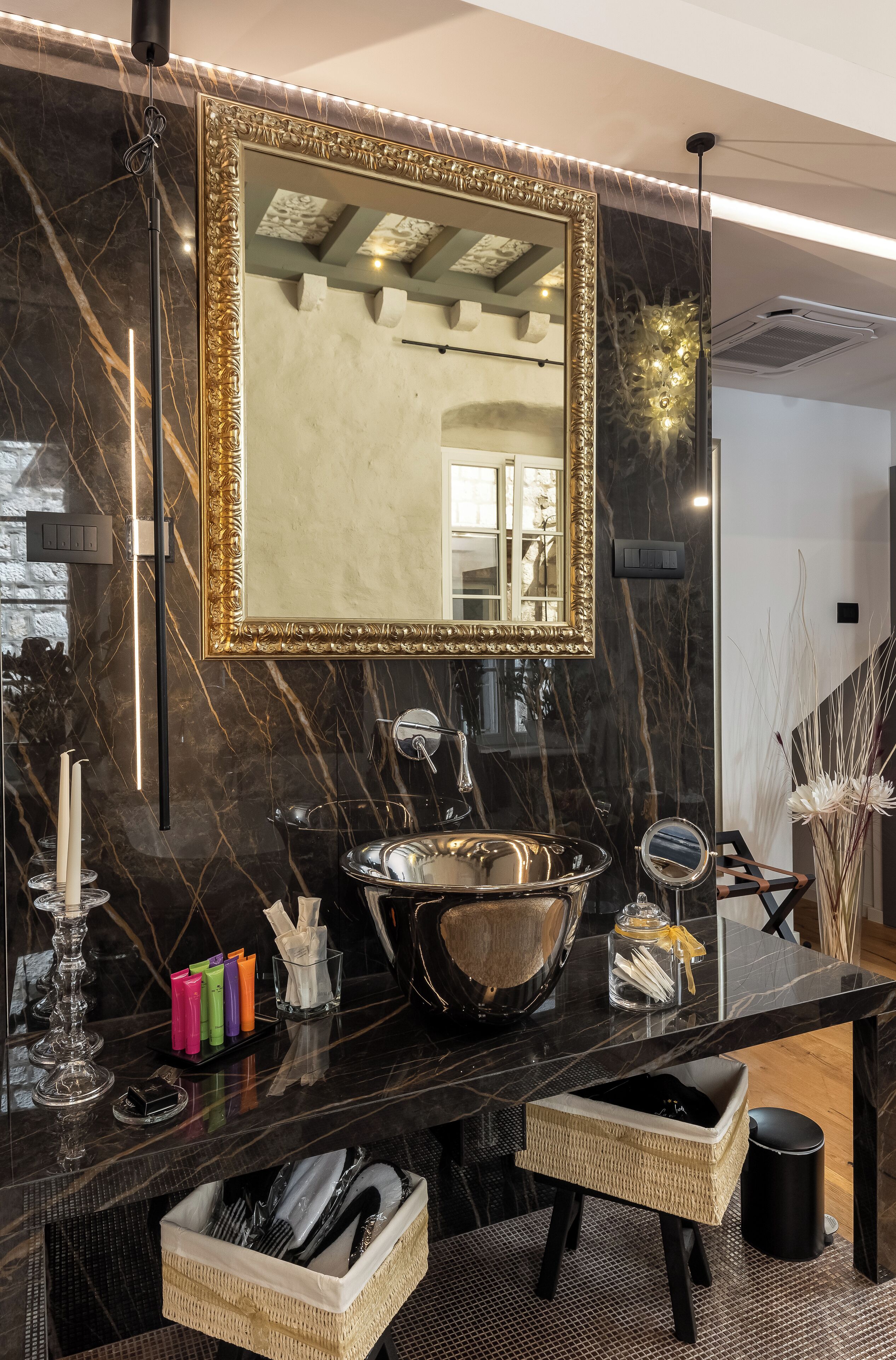 Superior Double Room | Bathroom | Separate tub and shower, rainfall showerhead, designer toiletries