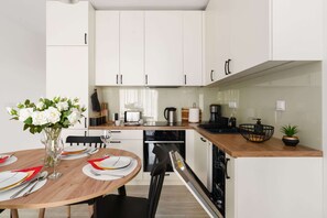 Fridge, oven, stovetop, dishwasher - Two Bedroom Apartment | Balcony | Parking. (Poznan)