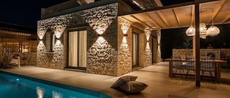 Pool | Indoor pool, outdoor pool