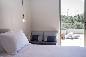 2 bedrooms, in-room safe, iron/ironing board, travel crib