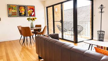 Smart TV, offices