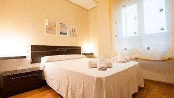 2 bedrooms, iron/ironing board