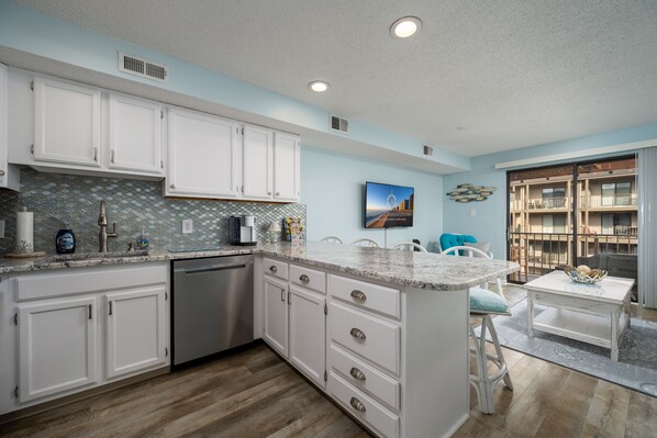 Microwave, dishwasher