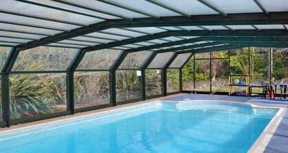 Lord Derby, Cottage with pool & hot tub, tranquil setting,20min from Southwold