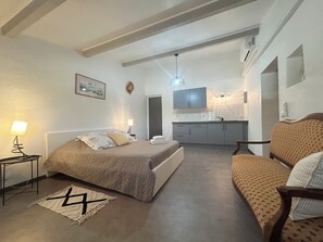 3 chambres, lit parapluie, Wi-Fi gratuit, draps fournis