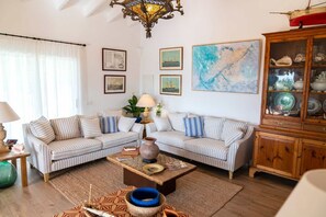 Living area - VILLA BINISABEL, COMFORT AND EXCLUSIVITY (Sant Lluís)