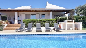 Outdoor pool - VILLA BINISABEL, COMFORT AND EXCLUSIVITY (Sant Lluís)