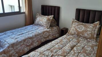 2 bedrooms, WiFi, bed sheets