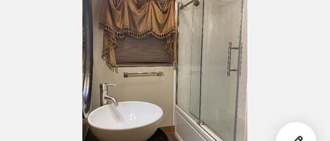 Hair dryer, towels, toilet paper