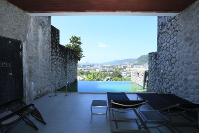 Patong Seaview Pool Villa 3 bedroom