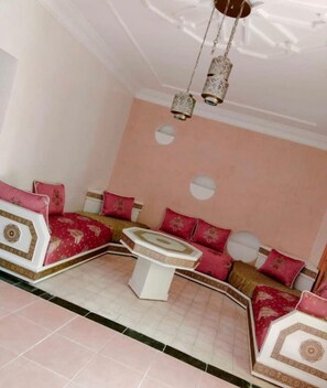 普通單人房 | 客廳 | 平面電視