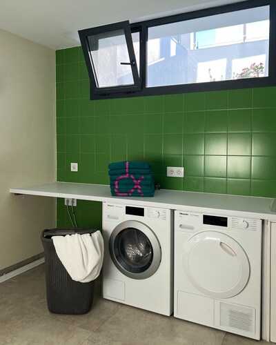 Aguadulce. Primera línea de playa con estilo