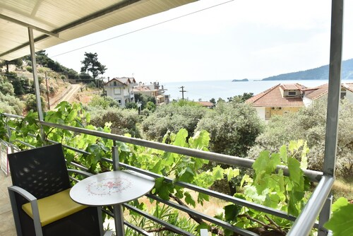 Nature Lovers-Golden Beach-Triple room with View & Balcony