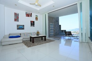 Comfort Villa | Living area - Patong Seaview4BDR Pool Villa (Patong)