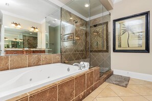 Combined shower/bathtub, jetted bath, hair dryer, towels - Adagio A-201 Beach Front Corner Unit - Beachfront Corner Unit! (Santa Rosa Beach)