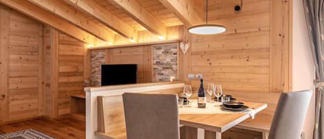 تناول الطعام