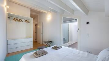 2 多间卧室、熨斗/熨衣板、免费 WiFi、床单